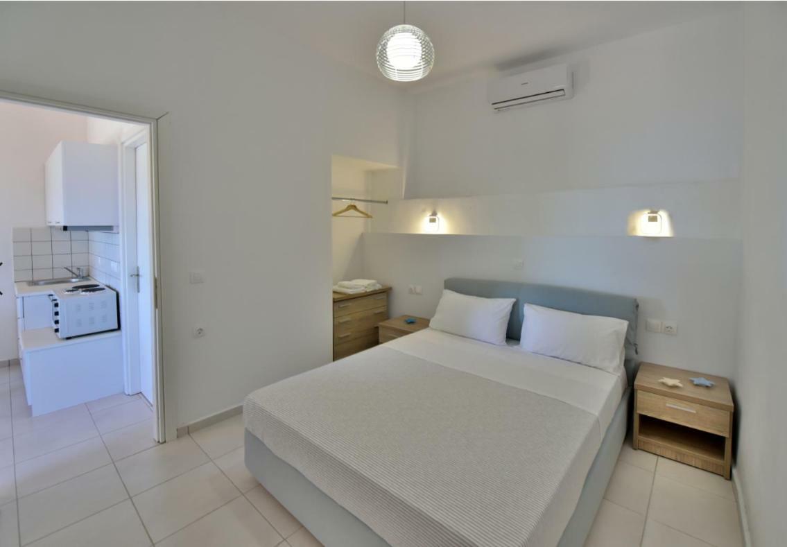 דירות הידרה Douskos Beach House מראה חיצוני תמונה